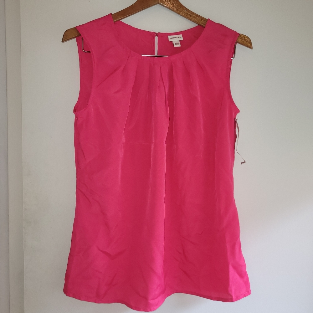 Fuchsia tank top with keyhole back merona